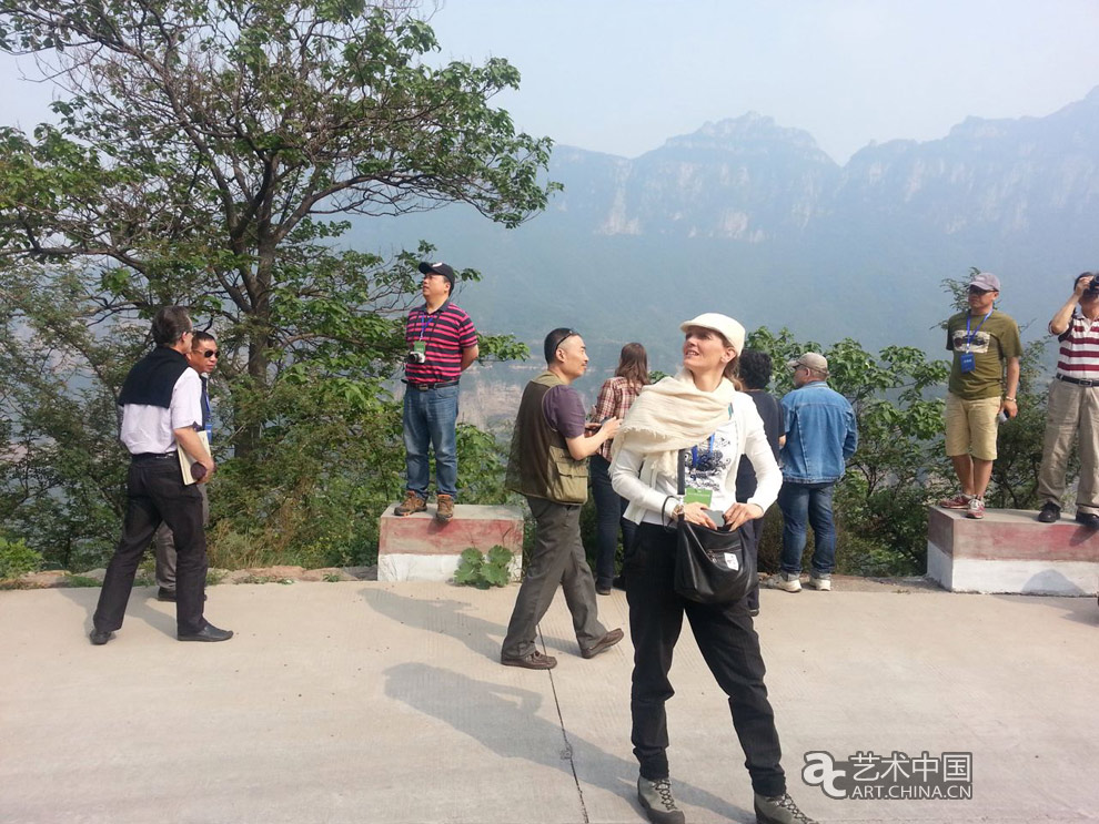 中外藝術(shù)家,太行對(duì)話,河南林州,中國(guó),國(guó)家畫院,中國(guó),互聯(lián)網(wǎng),新聞中心,國(guó)務(wù)院新聞辦公室,國(guó)家,旅游局